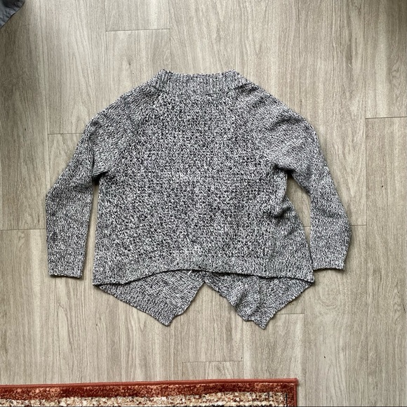 knitted sweater - Picture 5 of 5